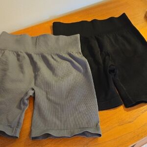 Set of Two Ribbed Spandex Biker Shorts 6"